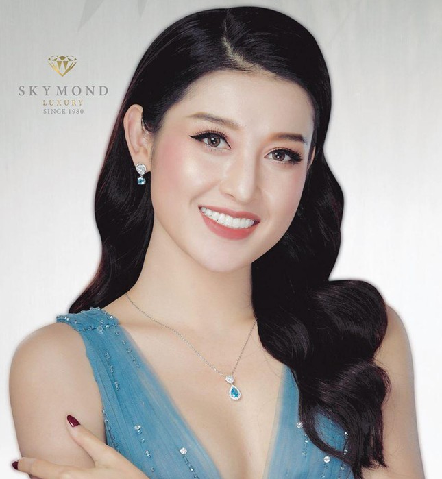 'Sang chảnh' trang sức đi biển, chọn sao cho đúng? ảnh 1