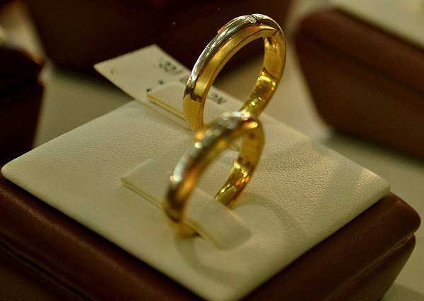 Hướng Dẫn Bảo Quản & Vệ Sinh Trang Sức Vàng Bạc, Đá Quý