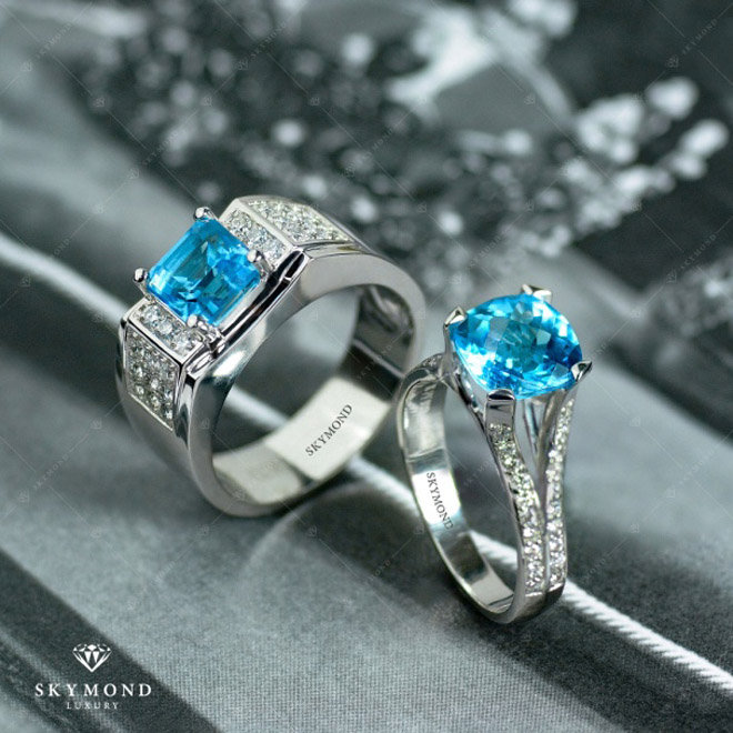 cặp nhẫn nam v&agrave; nữ c&ugrave;ng gắn đ&aacute; Topaz