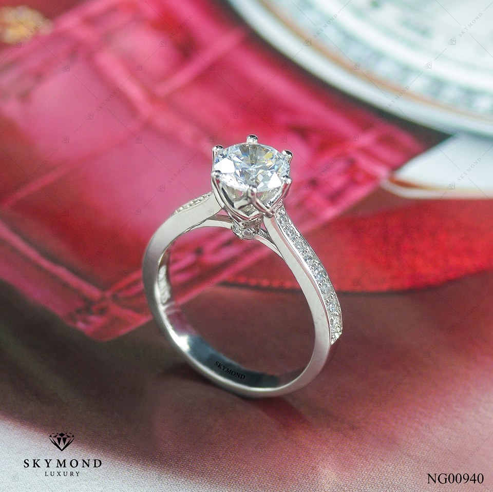 VÌ SAO PHẢI CHỌN NHẪN ĐÍNH HÔN PLATIN?