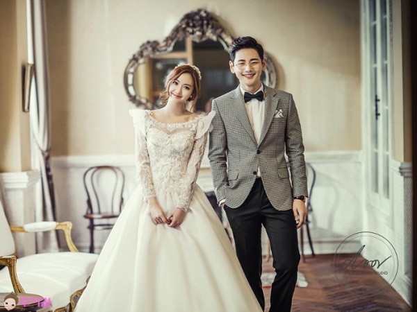 nhẫn Bạch Kim gắn kim cương