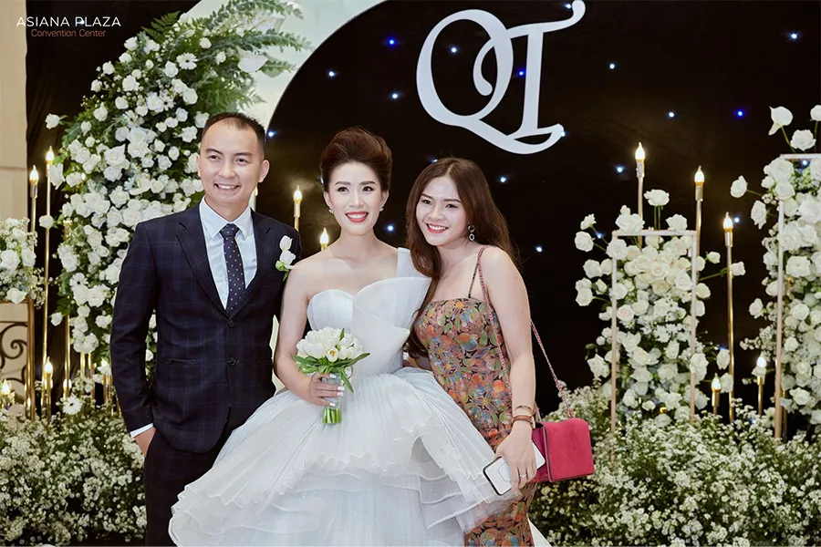 mời cưới người thân