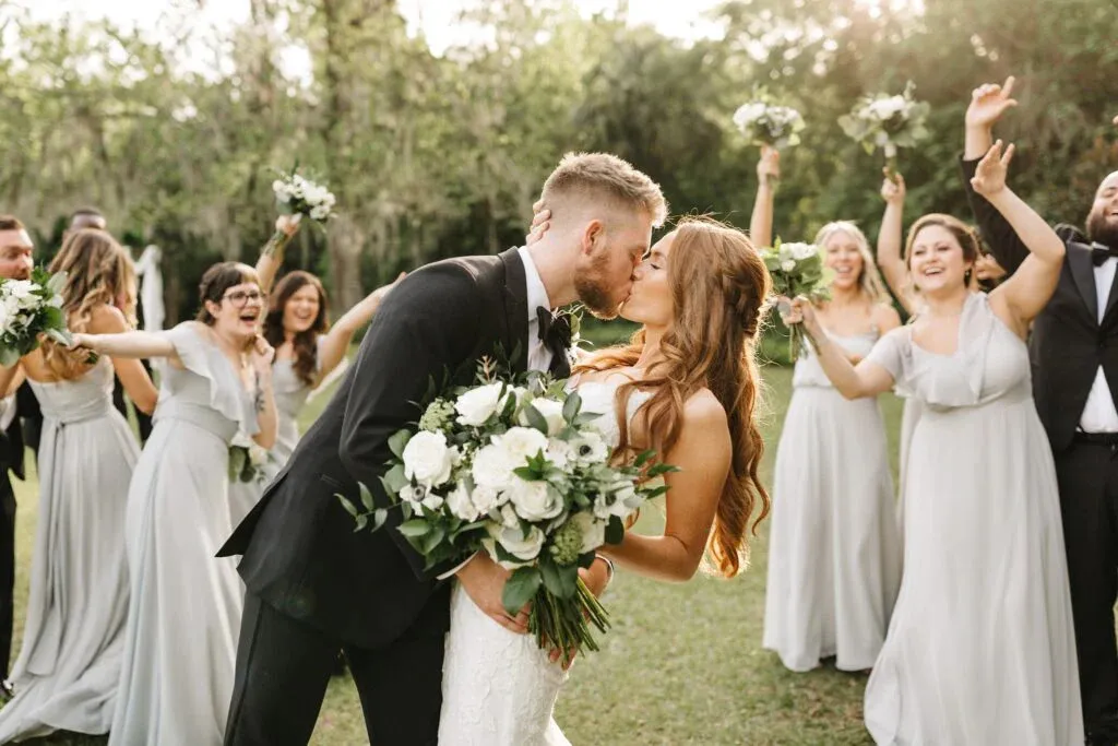 phong cách trang trí tiệc cưới