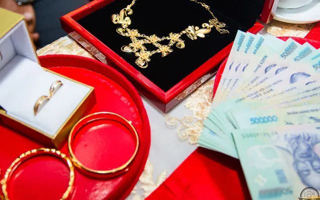 chi tiêu tiền mừng cưới
