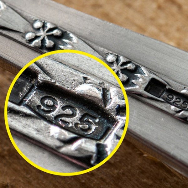 phân biệt bạc bằng ký hiệu