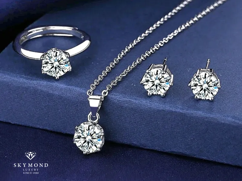 Trang sức thiết kế độc bản: Phụ kiện khẳng định cái tôi độc nhất của giới thượng lưu