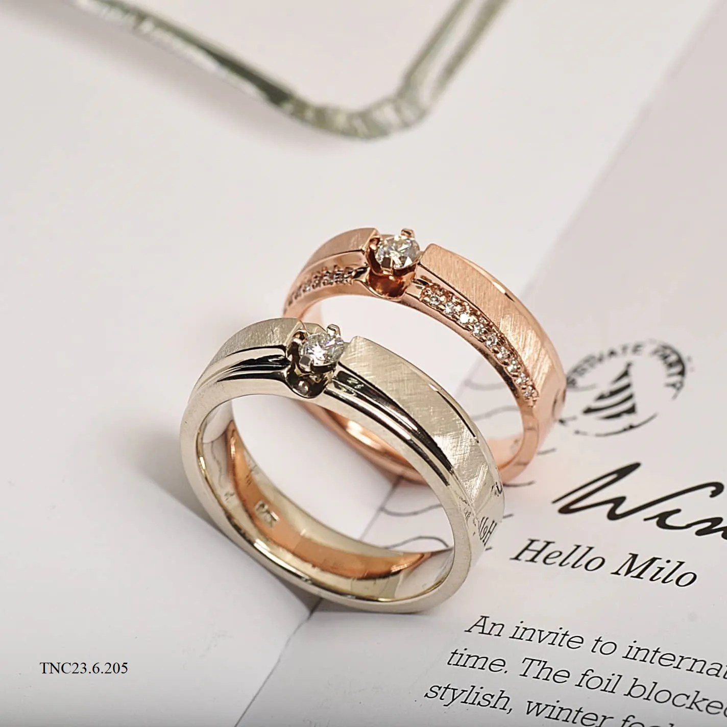 Nhẫn Cưới Vàng Ghép: Biểu Tượng Phù Hợp Cho Sự Hòa Quyện Của Hai Tâm Hồn