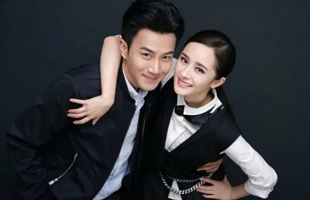 Học cách [KOL] giữ lửa hôn nhân: Tại sao một chiếc nhẫn mới lại là bí kíp "vượt bão" mùa tiệc tùng?