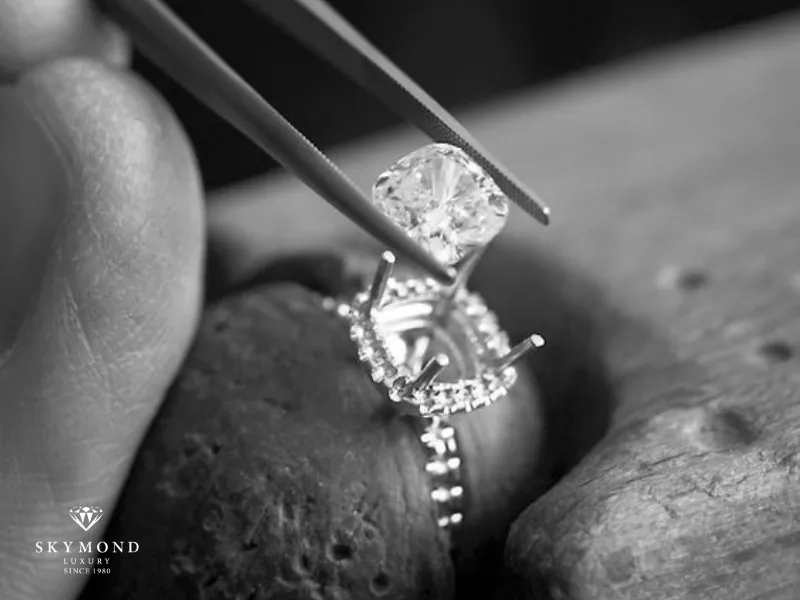 chế tác nhẫn cưới